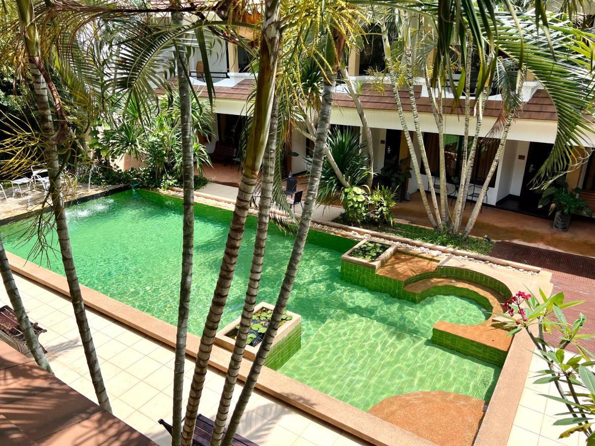 Hotel La 3*